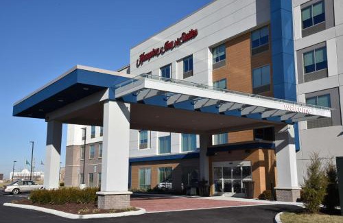 West Chester Hotel | Hampton Inn & Suites Cincinnati Liberty Township
