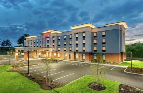 Kittery Hotel | Hampton Inn & Suites Kittery-Portsmouth