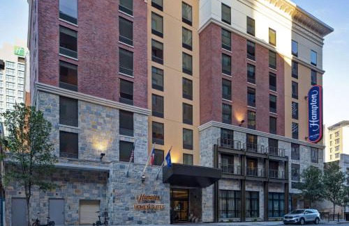 Main - Military Plaza Hotel | Hampton Inn & Suites San Antonio Riverwalk