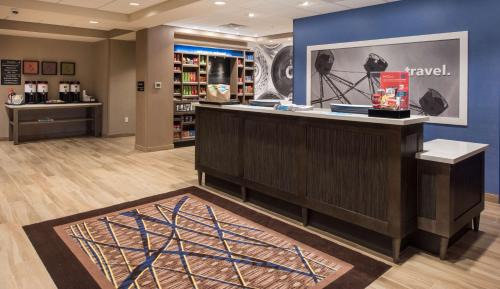 Redmond Hotel | Hampton Inn & Suites Seattle/Redmond Wa