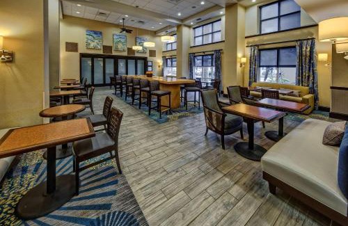 Stuart Hotel | Hampton Inn & Suites Stuart-North