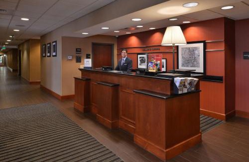 South End Hotel | Hampton Inn & Suites Tacoma