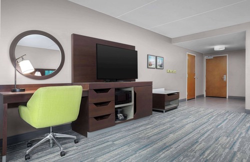 Lithia Springs Hotel | Hampton Inn & Suites ATL-Six Flags