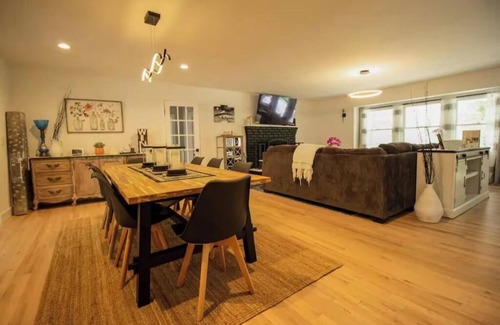 Hampton Bays House | Hamptons Beach House/with private pool
