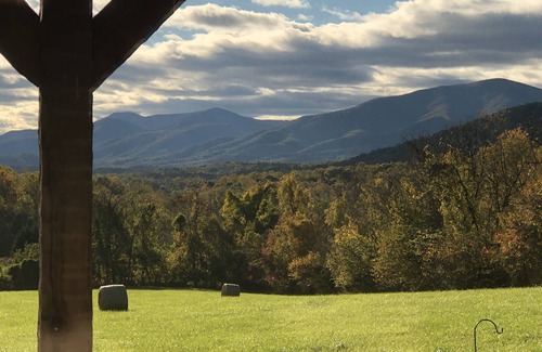 Nelson Cabin | Hand hewn log cabin with beautiful views of the Blue Ridge Mountains