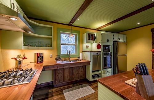 Mentone Cottage | Handicap Accessible cottage at Desoto Falls Mentone,AL Central Time Zone