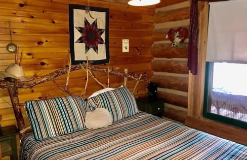 Blairsville Cabin | Handmade Log Cabin w/Full-Length Private Screened Balcony, atop Small Mountain
