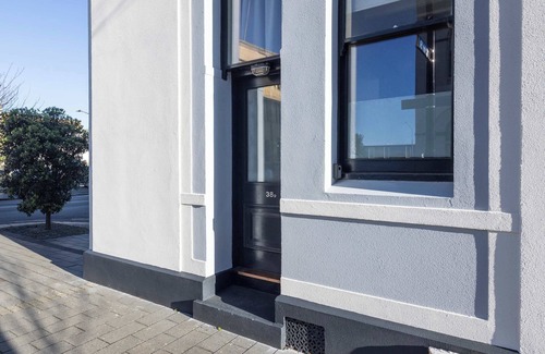 Dunedin City Centre Apartment | Handy Inner City Apartment