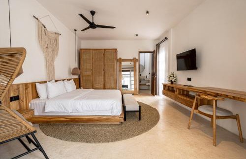 Sayan Villa | Hanging Gardens Villa by EVDEkimi - Elegant 3BR Jungle oasis with Hammock - Long stay extras