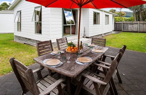 Kuratau House | Happiness at the Lake - Kuratau Holiday Home