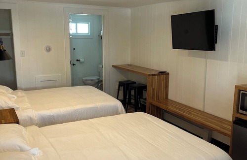 Killington Hotel | Happy Bear Motel