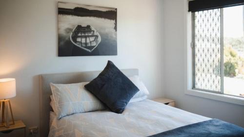Sussex Inlet House | “ HAPPY DAYZ” only 2 hours from Sydney