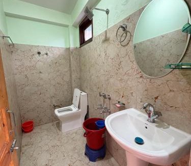 Kasol House | Happy Heaven Guesthouse, Chojh