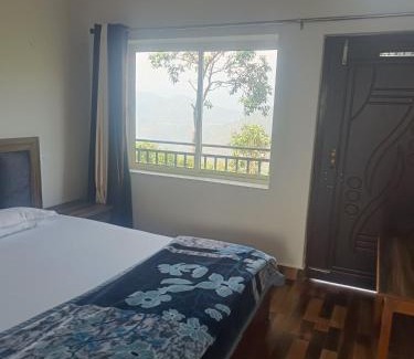 Chamba House | Happy Homestay And Rooftop cafe