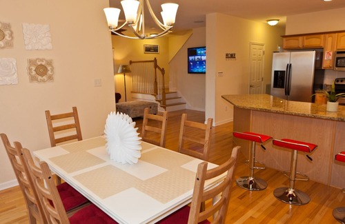 Holmes Beach House | Happy Island Cottage with Heated Private Pool