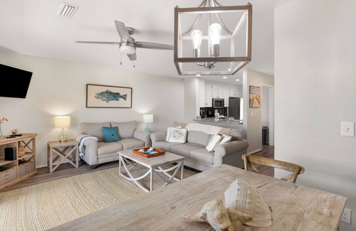 Inlet Beach House | Happy Oasis- Inlet Beach Retreat!