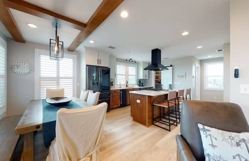 Mexico Beach House | Happy Ours with Elevator – Rooftop Views & Beach