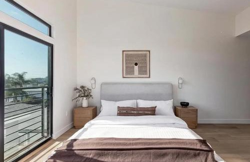Mid City House | Happy Place 4-bedroom 4-bathroom House