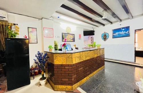 Saket Hotel | Happy Residency - Near Saket Metro