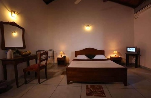 Thalaramba Villa | Happy Stay Cottage