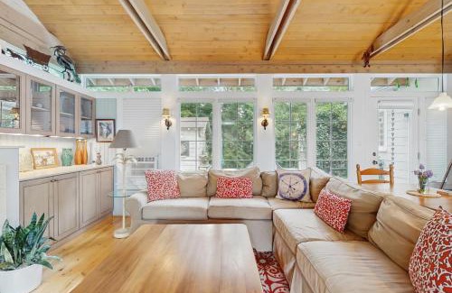 New Buffalo House | Happy Thoughts Cottage