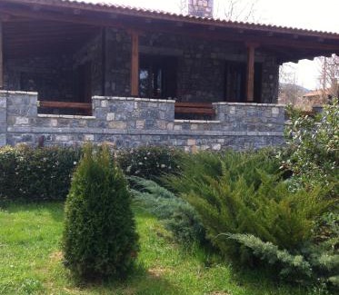 Vitina House | Happy trails Guesthouse Vitina