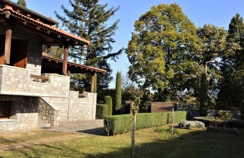 Vitina House | Happy trails Guesthouse Vitina