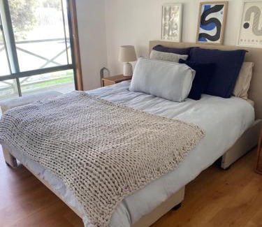Sunset Strip Apartment | Happy Valley Haven