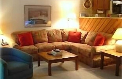 Harbor Springs Condo | Harbor Cove Condo, Harbor Springs