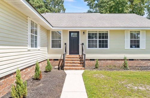 Sneads Ferry House | Harbor Hideout | Your Pet-Friendly Coastal Getaway