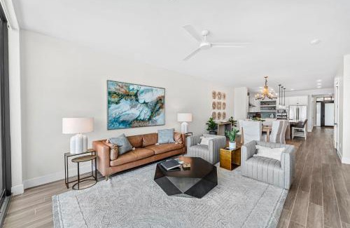 Melbourne Beach Apartment | Harbor Island Beach Club 205