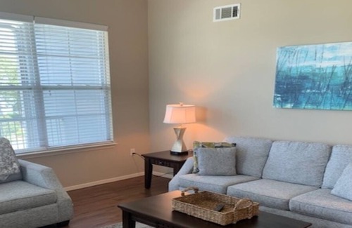 Memphis Apartment | Harbor Island unit on Mud Island near ST JUDE