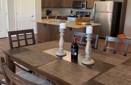 Memphis Apartment | Harbor Island unit on Mud Island near ST JUDE