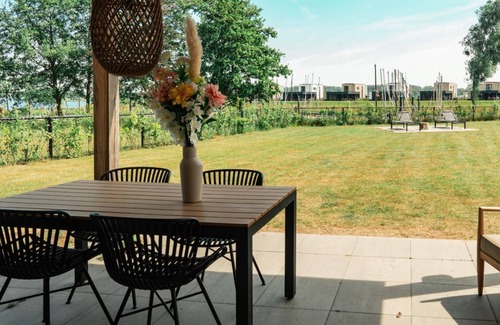 Thorn Villa | Harbor View 6p - Three Bedroom Villa, Sleeps 6