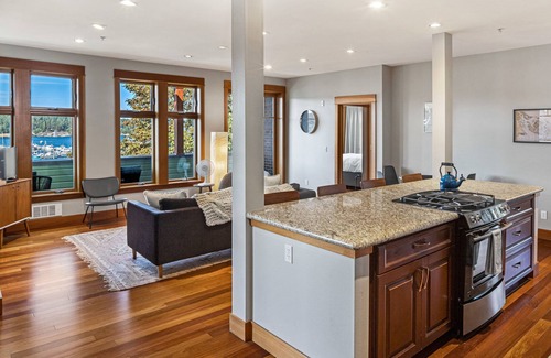 Friday Harbor Condo | Harbor View Condo in Downtown! Churchill Plaza #1