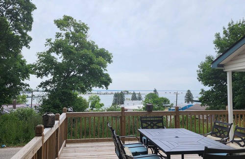 St Ignace House | Harbor View Getaway located perfectly for your UP North Mackinac Vacation