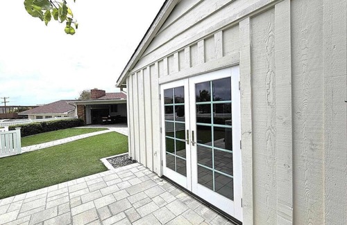 Roseville - Fleet Ridge House | Harbor View Retreat- Hot Tub, Chef’s Kitchen & Family-Friendly Comfort