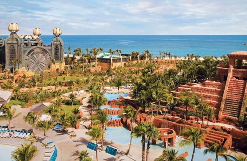Paradise Island Villa | Harborside Resort at Atlantis - NEW YEAR'S EVE WEEK 2023!nPRE-BOOKED - Sleeps 8
