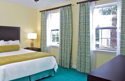 Paradise Island Resort | Harborside Resort at Atlantis, One Bedroom Deluxe Villa, 4 Atlantis wristbands!