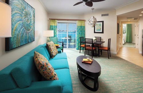 Paradise Island Resort | Harborside Resort at Atlantis – A Relaxing Retreat with Full Access to Adventure
