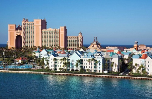 Paradise Island Resort | Harborside Resort at Atlantis – A Relaxing Retreat with Full Access to Adventure