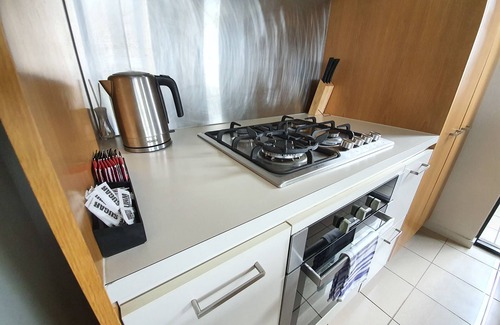 Docklands Hotel | Harbour Escape Apartments