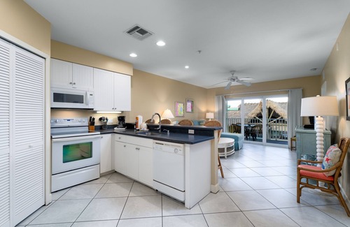Fort Myers Beach Hotel | Harbour House At The Inn