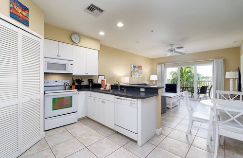 Fort Myers Beach Hotel | Harbour House At The Inn
