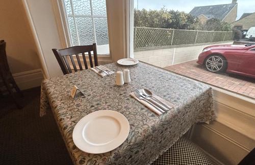 Weymouth Bed & Breakfast | Harbour lights guesthouse room only