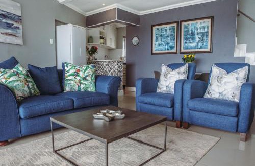 Humewood Villa | Harbour Lights Luxury Loft