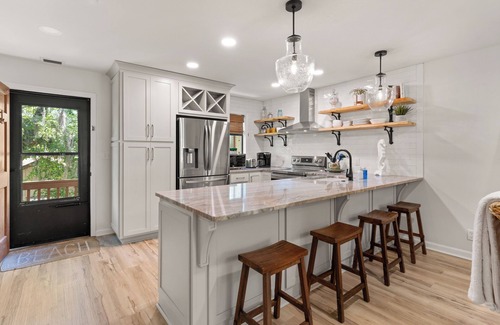 Saint Simons Island Condo | Harbour Oaks near village sleeps 6