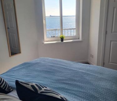 Saltcoats Apartment | Harbour Point -Coorie Doon Stays