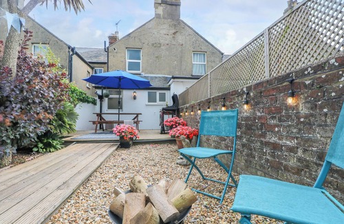 Littlehampton Cottage | Harbour Reach