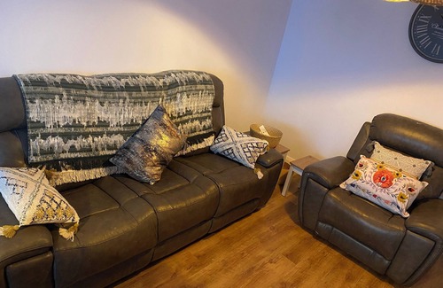 Ballycastle Apartment | Harbour Sound. Coastal Apartment. Private parking & Patio. Great base to explore